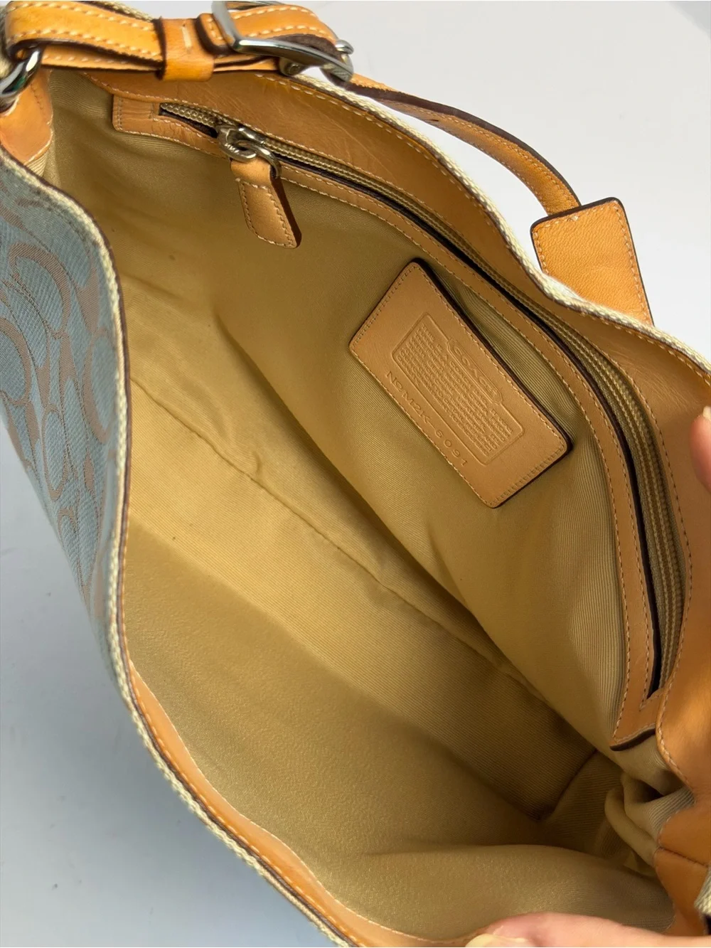 Coach Y2K Hampton Clip Signature Blue/Tan Hobo Shoulder Bag